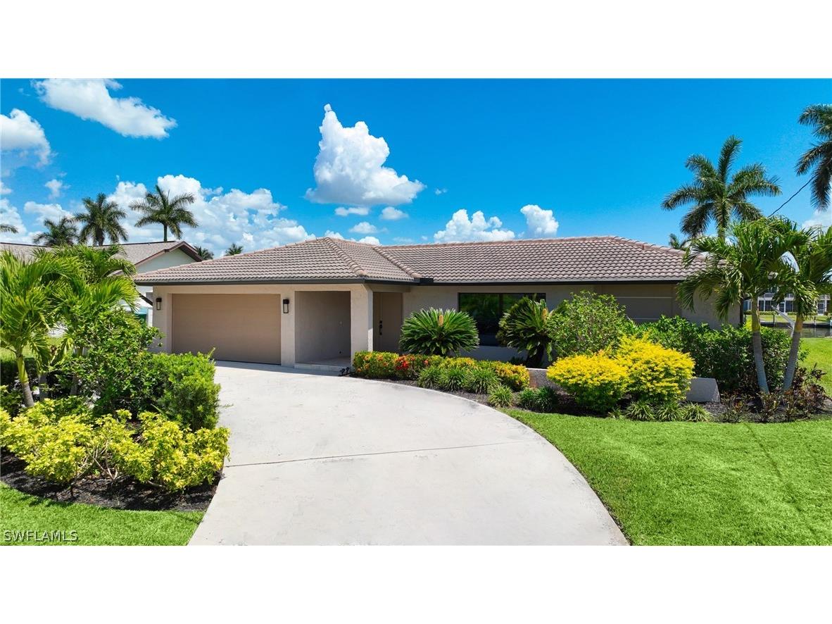1921 SE 44th Street Cape Coral FL 33904 224043305 image4