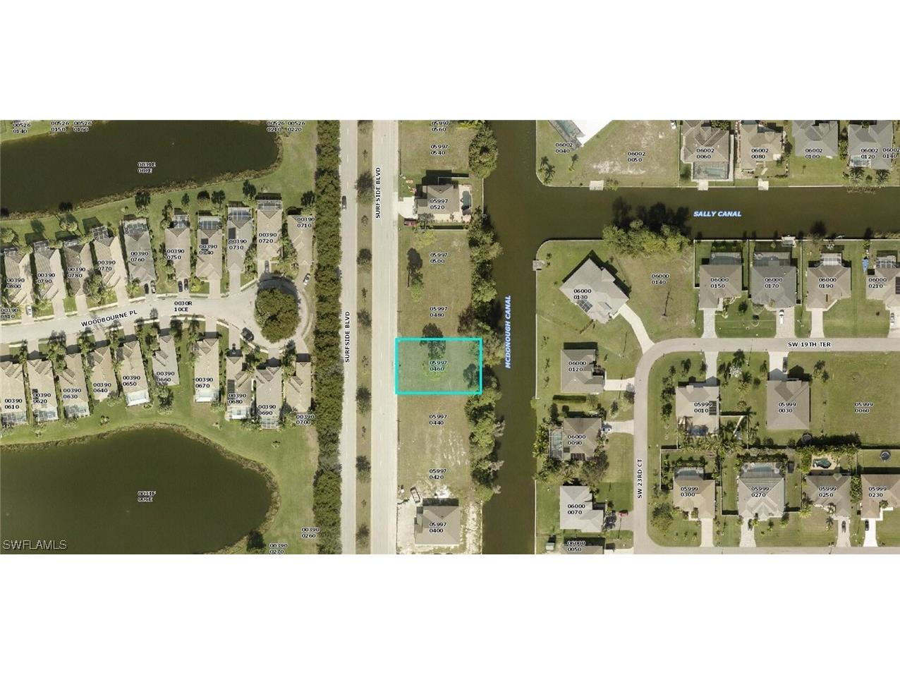 1921 Surfside Boulevard Cape Coral FL 33991 223064058 image1