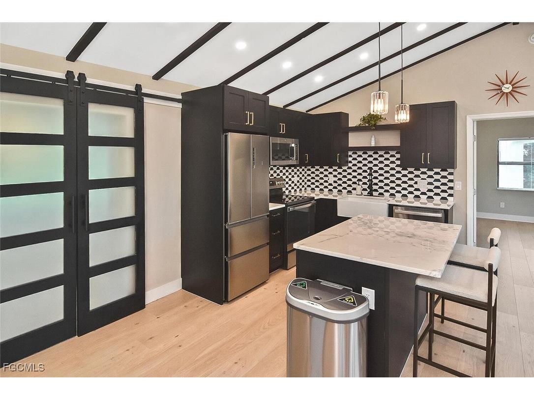 1922 Flamingo Drive North Fort Myers FL 33917 2025013480 image18