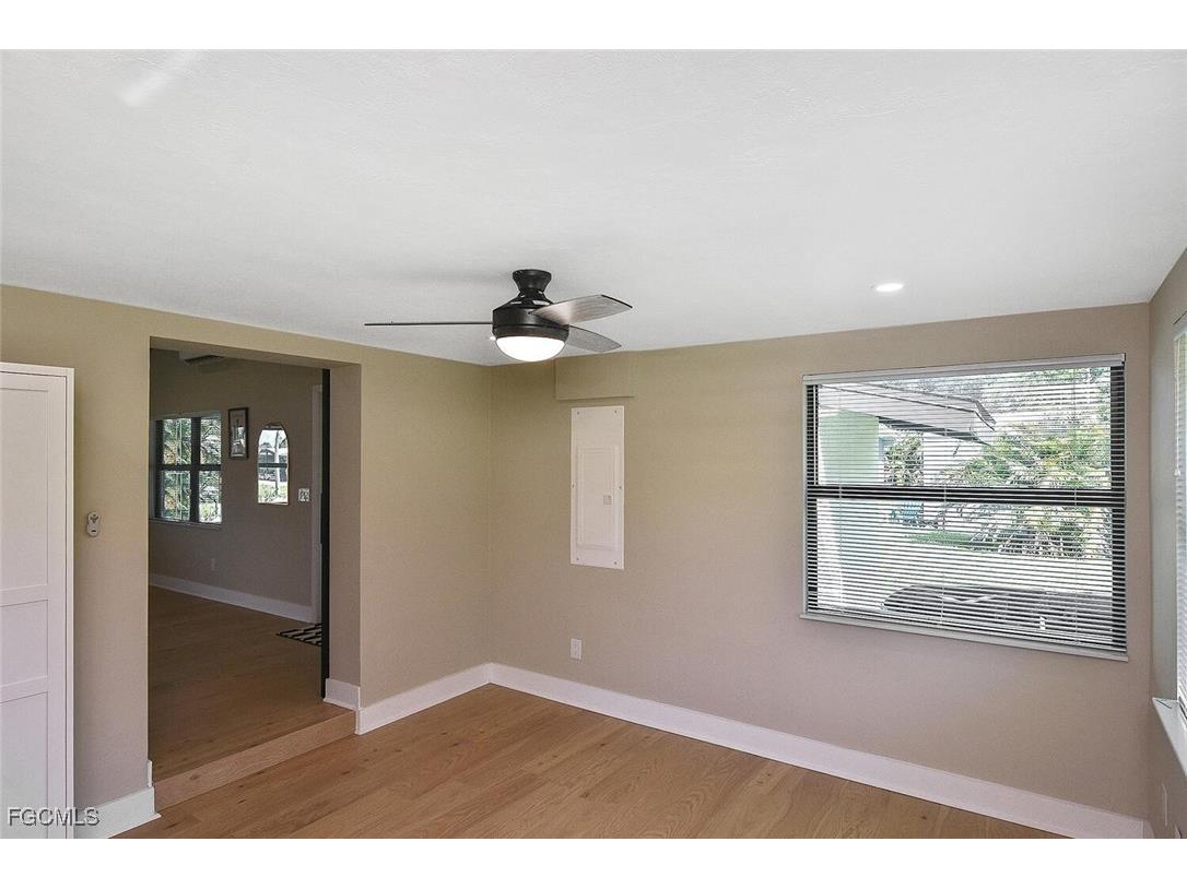 1922 Flamingo Drive North Fort Myers FL 33917 2025013480 image23