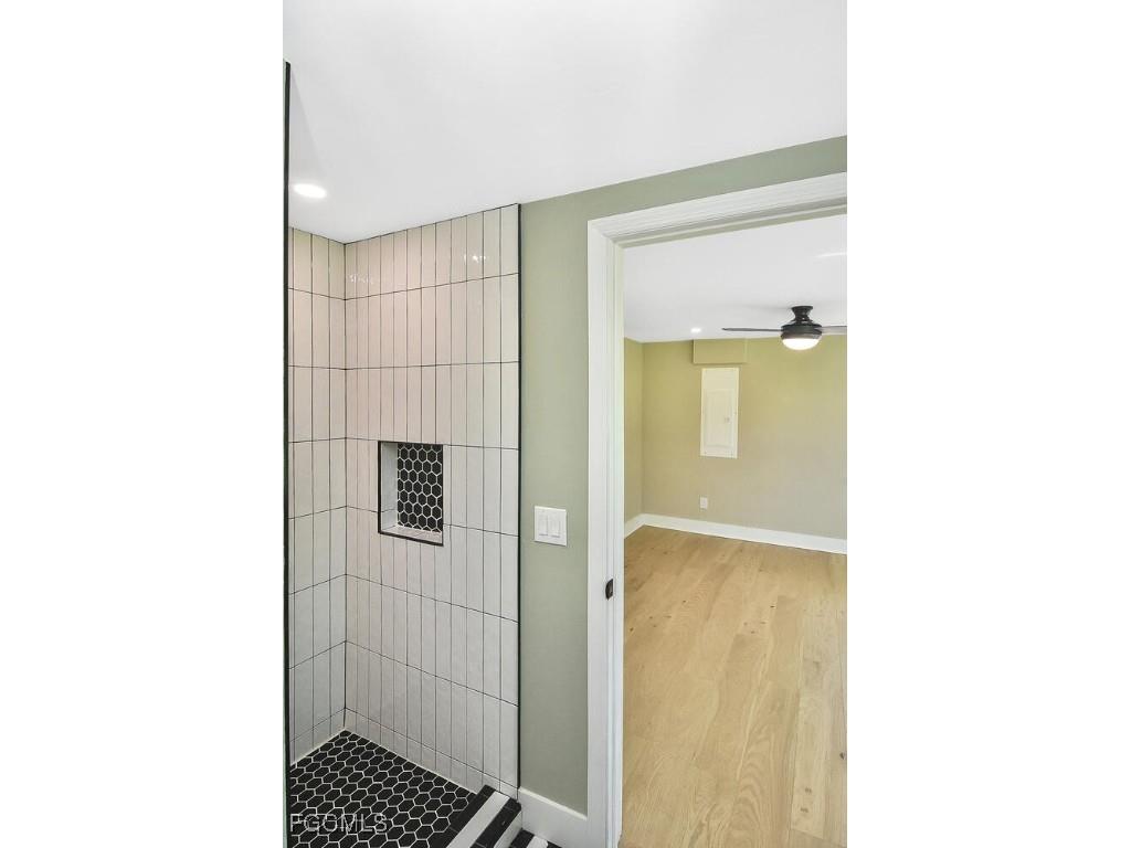 1922 Flamingo Drive North Fort Myers FL 33917 2025013480 image28