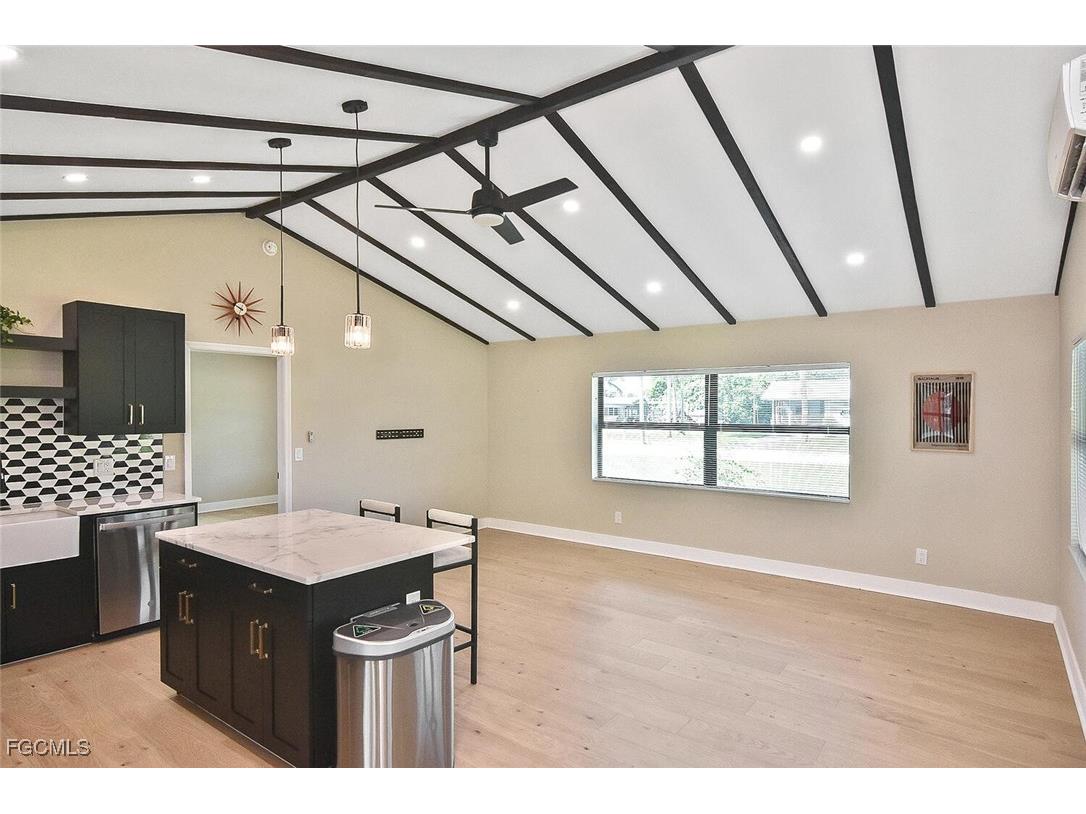 1922 Flamingo Drive North Fort Myers FL 33917 2025013480 image47