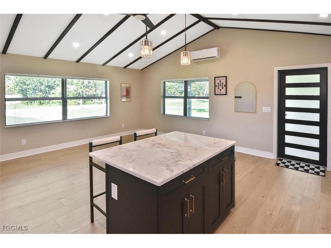 1922 Flamingo Drive North Fort Myers FL 33917 2025013480 image7