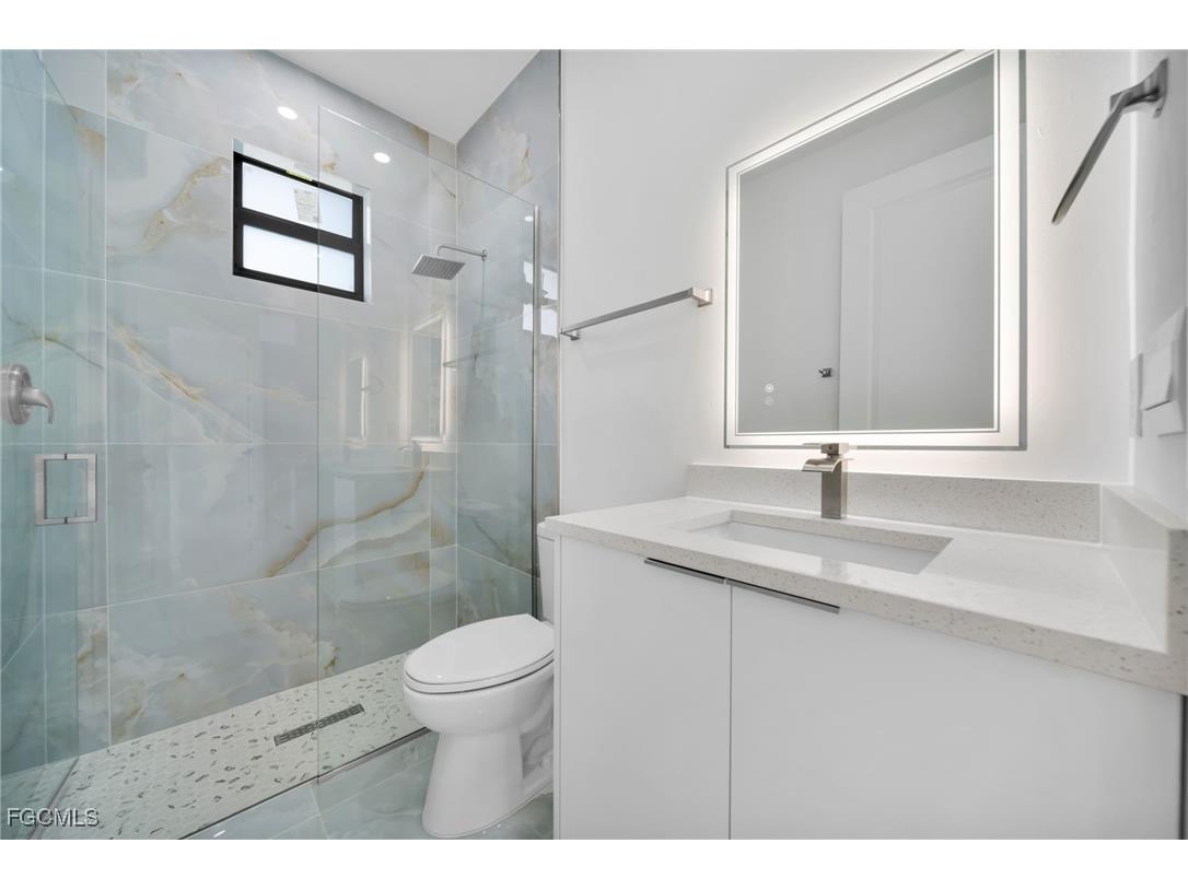 1922 NE 17th Avenue Cape Coral FL 33909 2025009023 image17