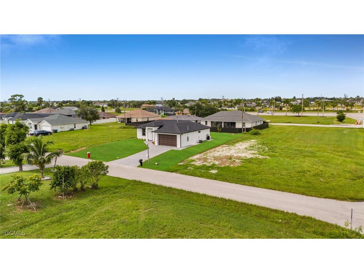 1922 NE 17th Avenue Cape Coral FL 33909 2025009023 image35