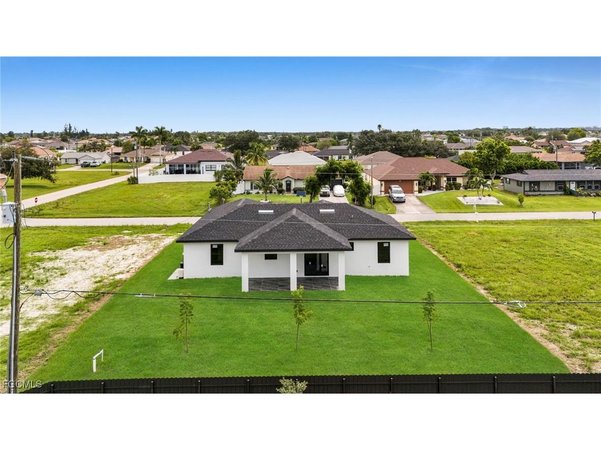 1922 NE 17th Avenue Cape Coral FL 33909 2025009023 image38