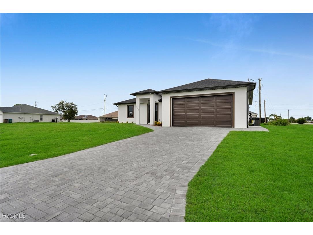 1922 NE 17th Avenue Cape Coral FL 33909 2025009023 image4
