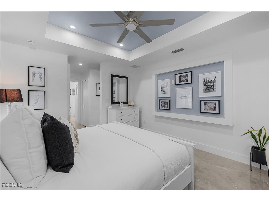 1922 NE 17th Place Cape Coral FL 33909 2026002852 image13