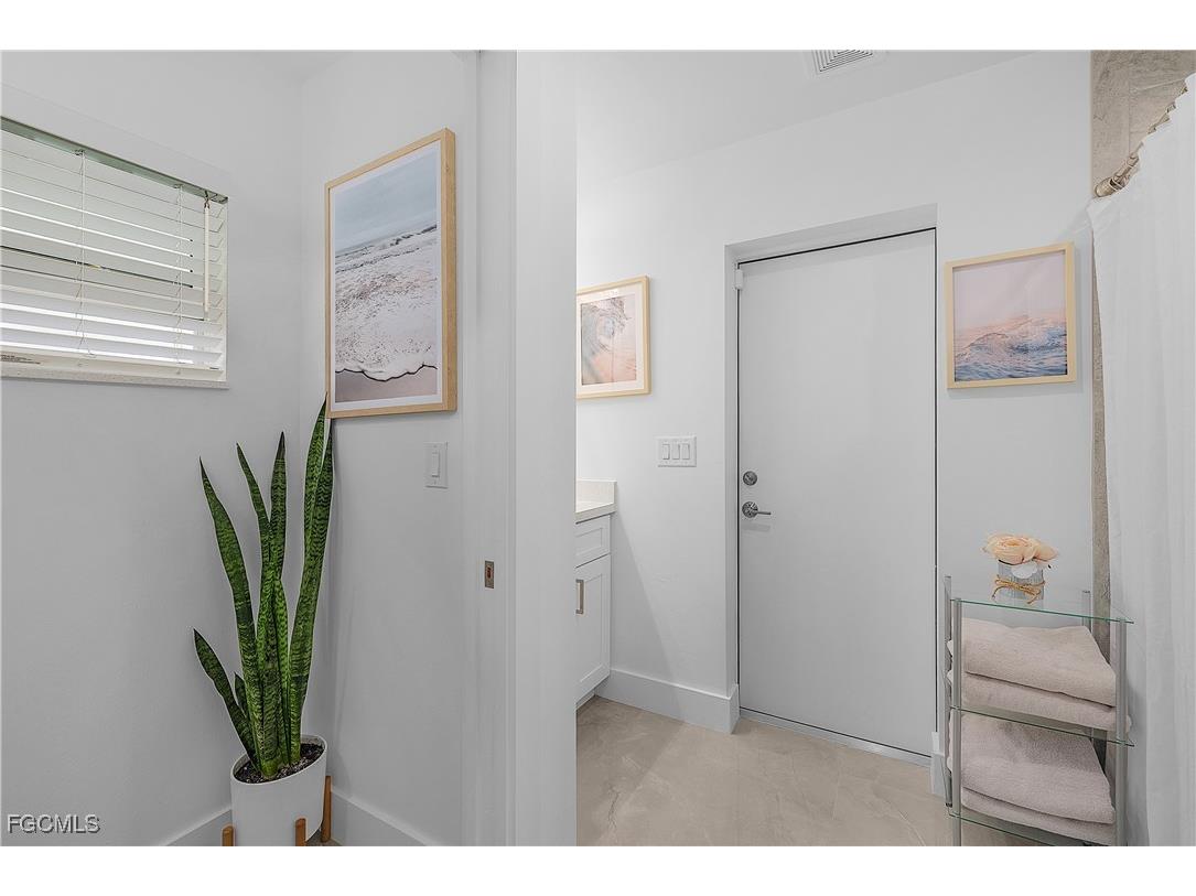 1922 NE 17th Place Cape Coral FL 33909 2026002852 image29