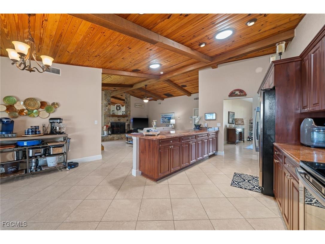 1922 SE 5th Street Cape Coral FL 33990 2025011488 image16