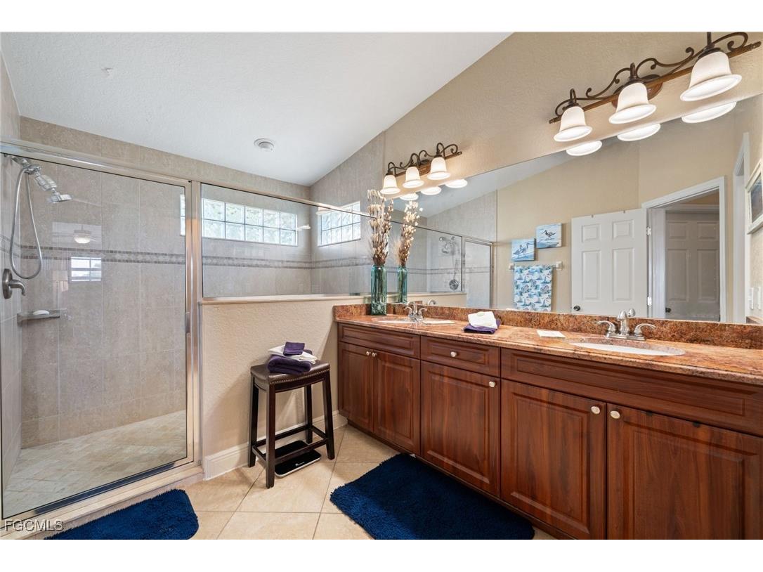 1922 SE 5th Street Cape Coral FL 33990 2025011488 image25