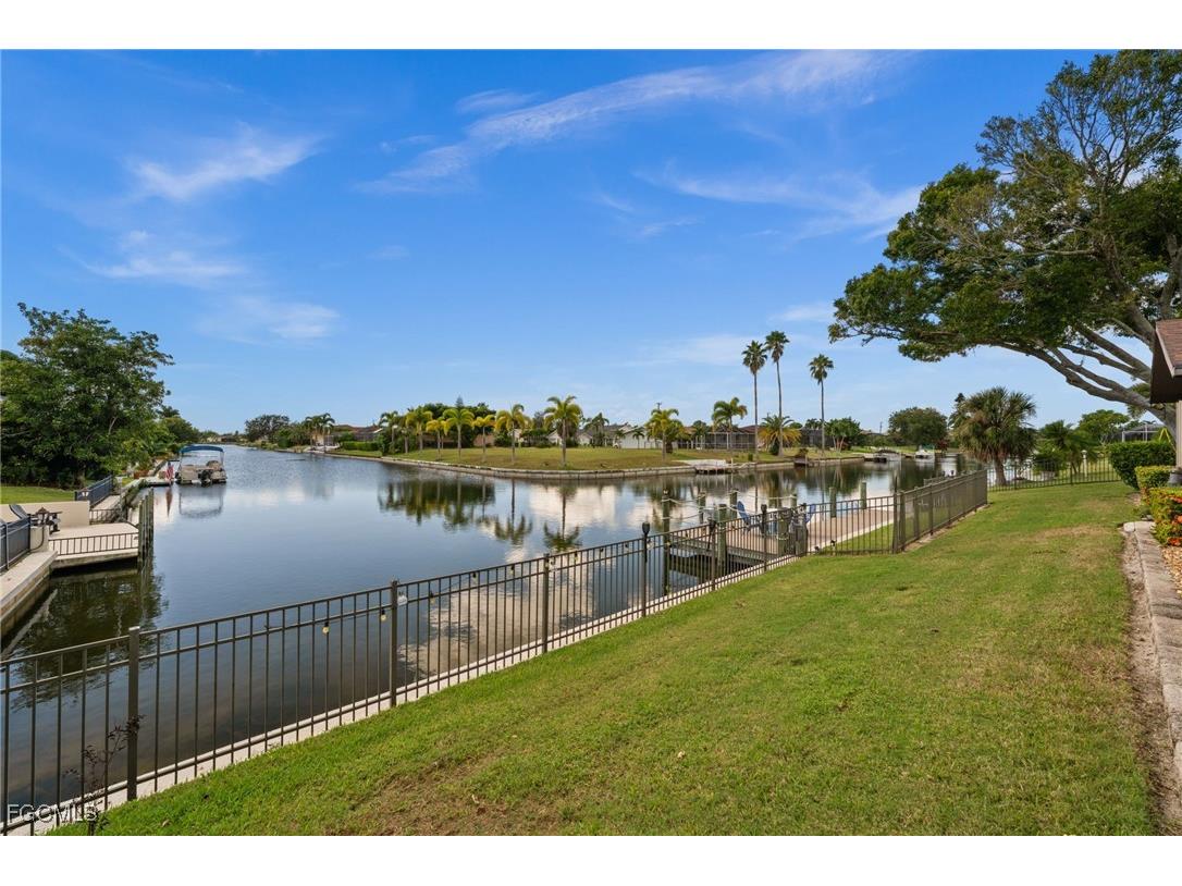 1922 SE 5th Street Cape Coral FL 33990 2025011488 image38