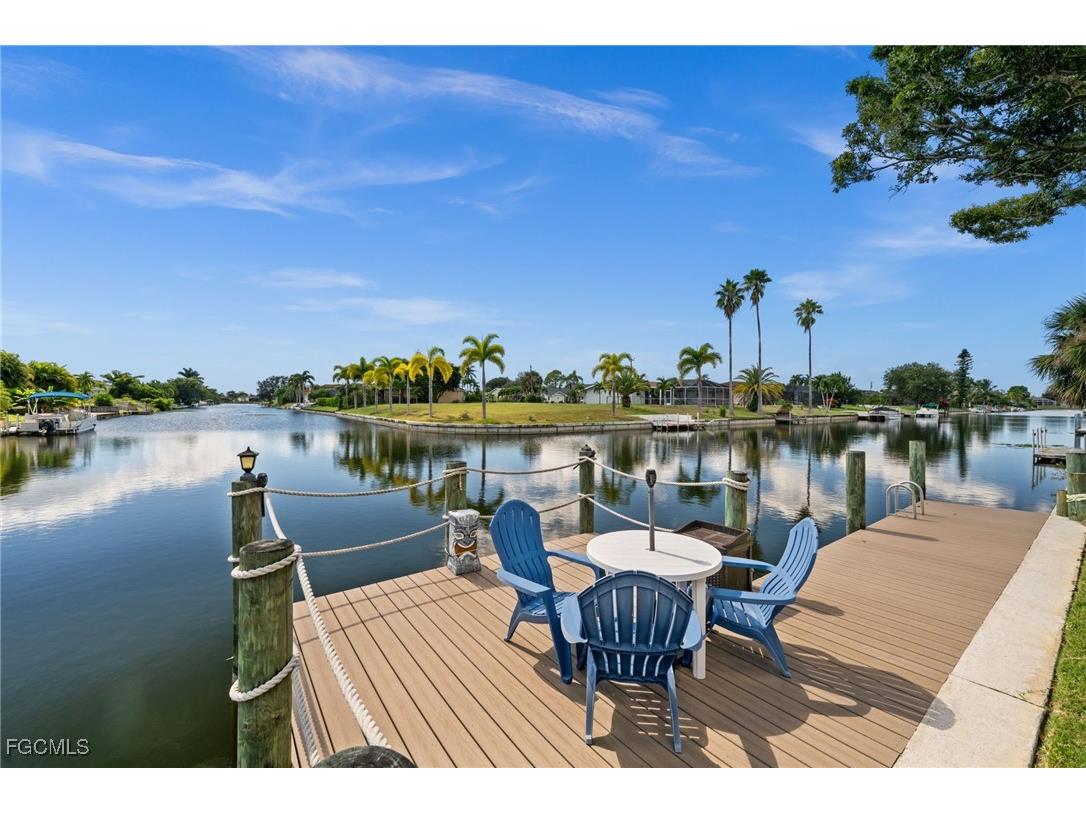 1922 SE 5th Street Cape Coral FL 33990 2025011488 image4