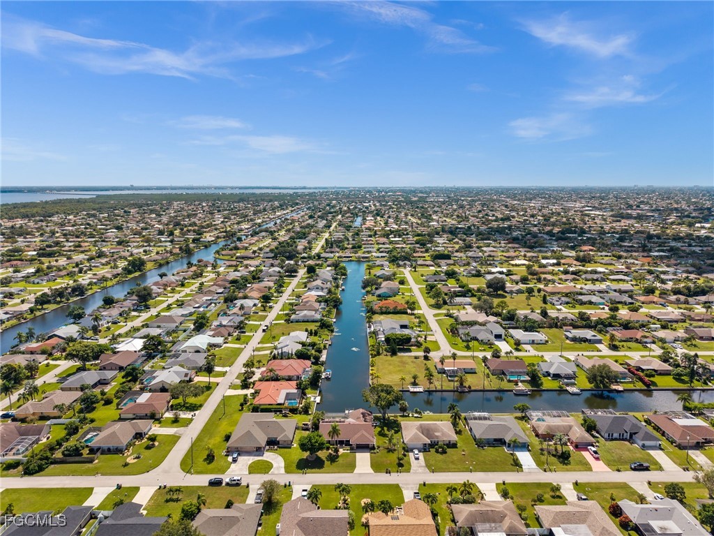 1922 SE 5th Street Cape Coral FL 33990 2025011488 image48