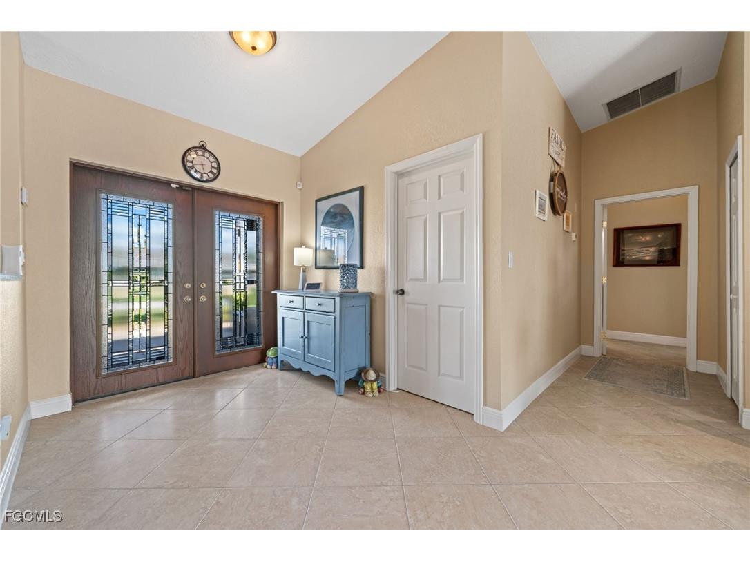 1922 SE 5th Street Cape Coral FL 33990 2025011488 image5