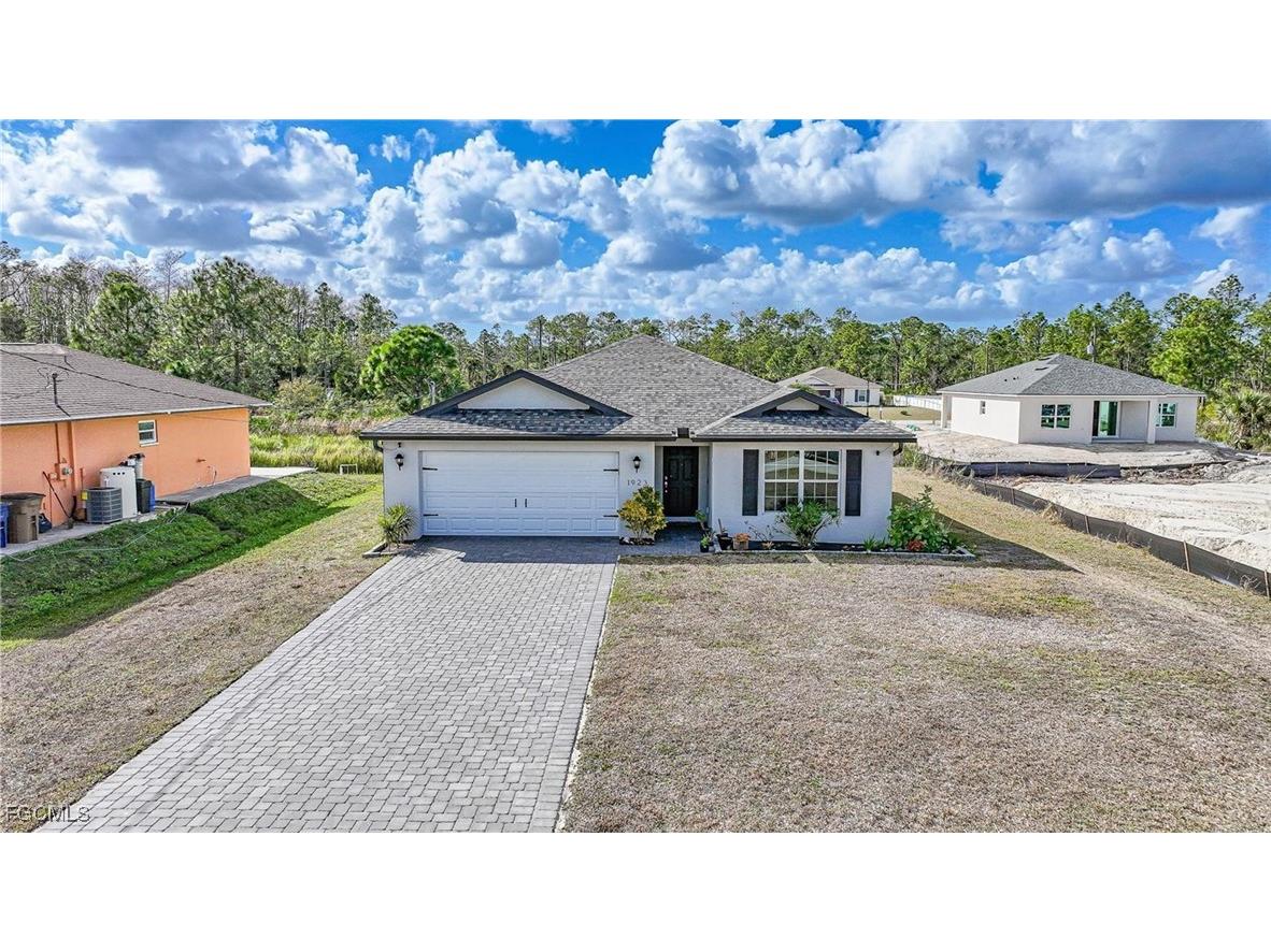 1923 Kester Avenue Lehigh Acres FL 33972 2026005463 image1