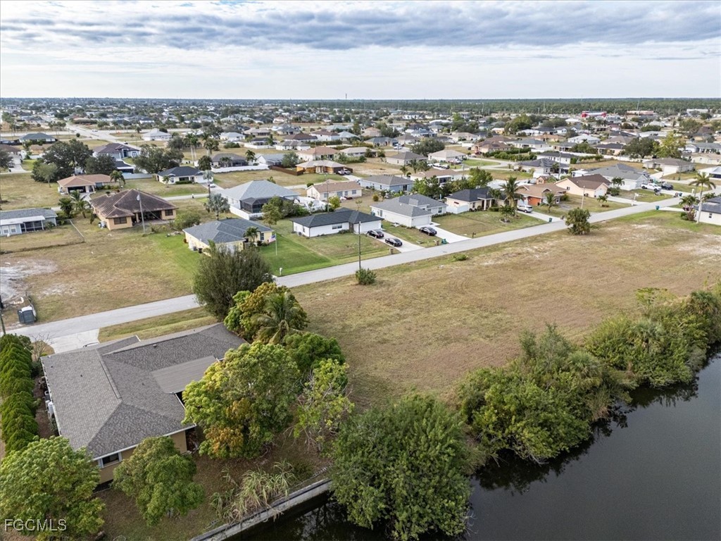 1923 NE 18th Place Cape Coral FL 33909 2025007661 image10