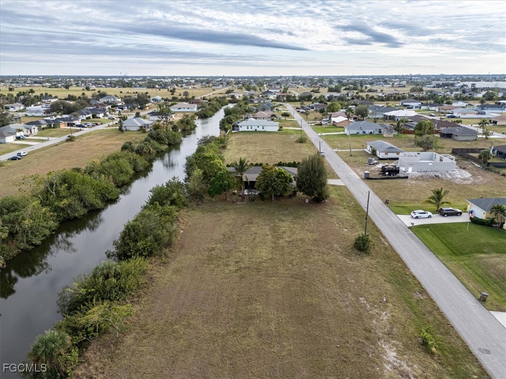 1923 NE 18th Place Cape Coral FL 33909 2025007661 image13