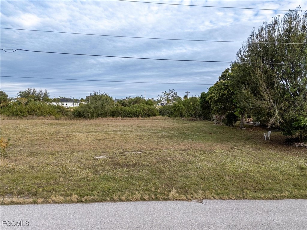 1923 NE 18th Place Cape Coral FL 33909 2025007661 image3