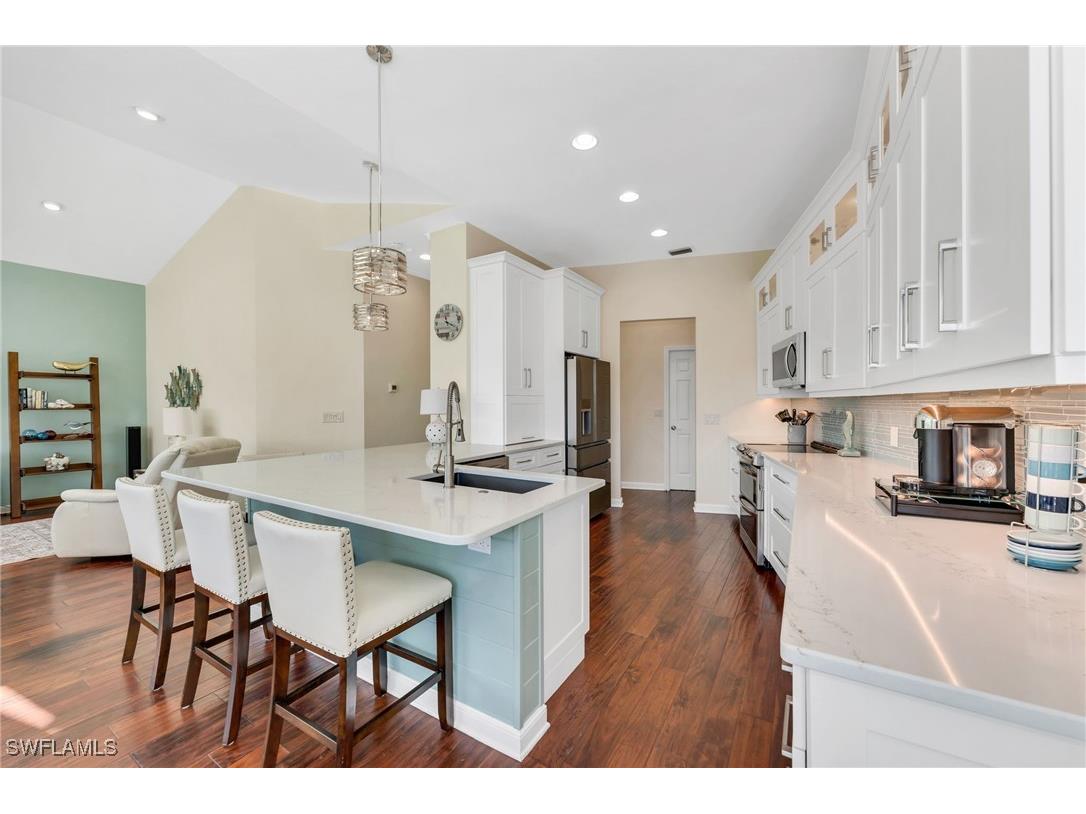 1923 Snook Drive Naples FL 34102 225076894 image11