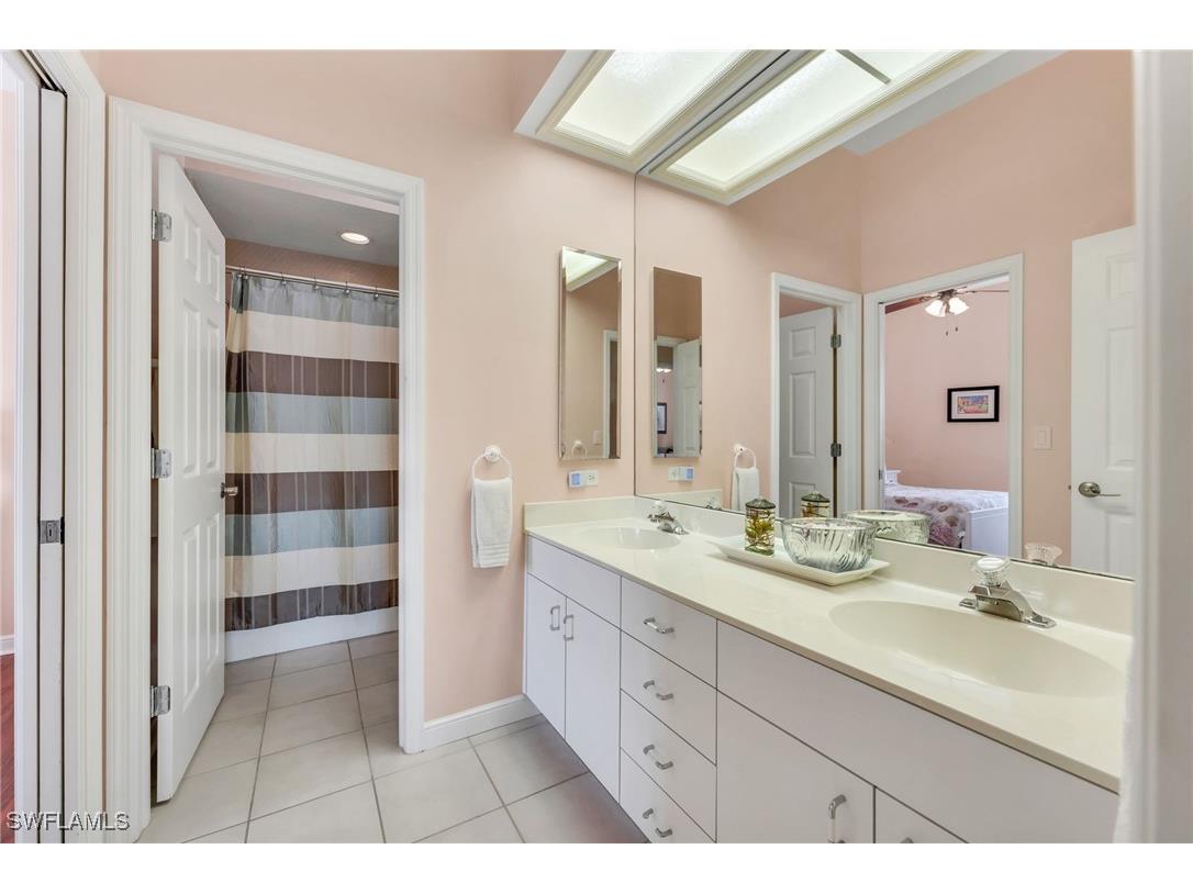 1923 Snook Drive Naples FL 34102 225076894 image18