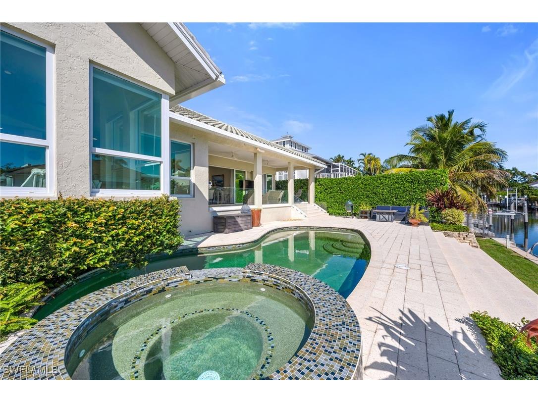 1923 Snook Drive Naples FL 34102 225076894 image24