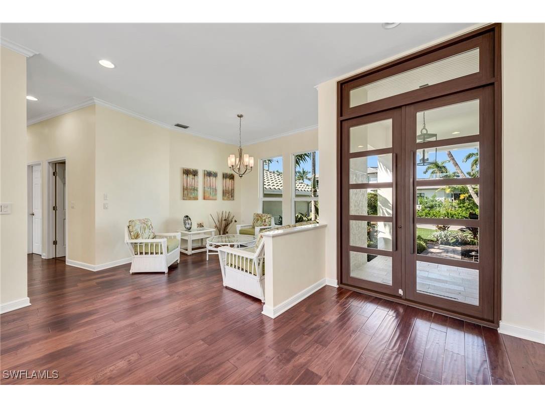 1923 Snook Drive Naples FL 34102 225076894 image7