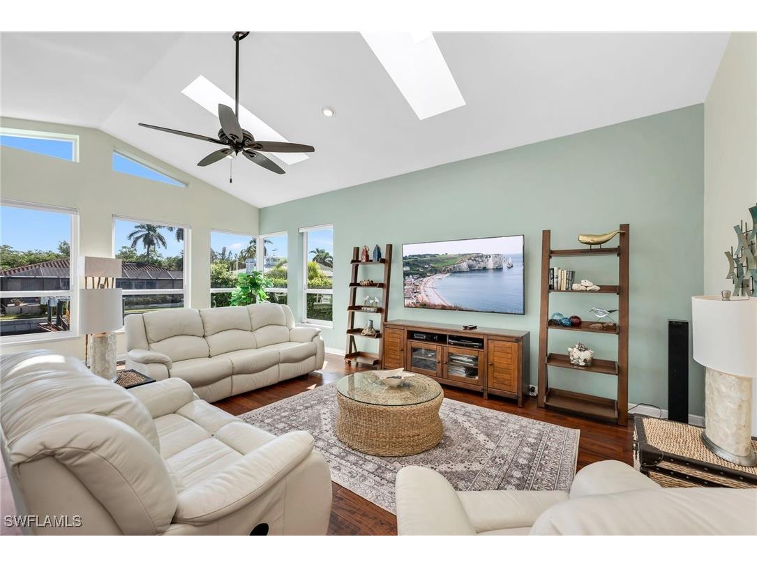 1923 Snook Drive Naples FL 34102 225076894 image8