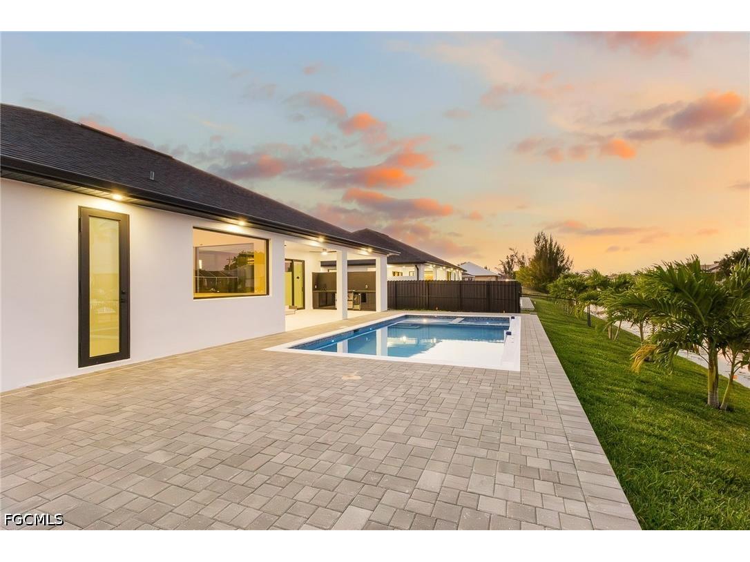 1923 SW 15th Place Cape Coral FL 33991 2026022561 image34