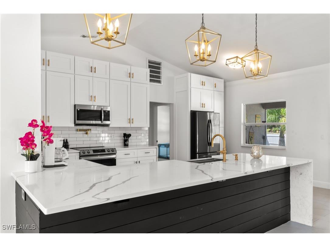 1923 SW 48th Lane Cape Coral FL 33914 224077064 image1