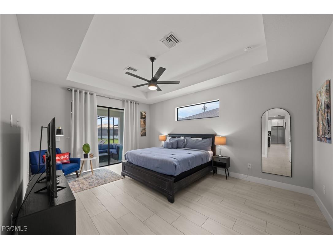 1923 SW 8th Court Cape Coral FL 33991 2025002569 image17