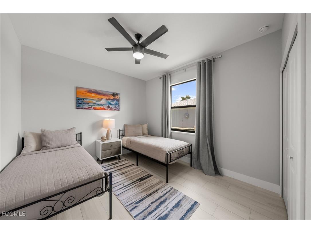 1923 SW 8th Court Cape Coral FL 33991 2025002569 image18