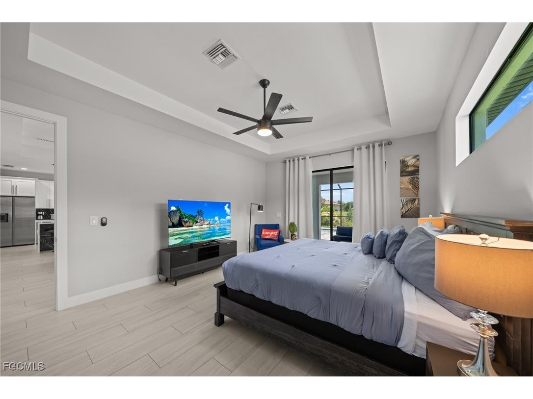 1923 SW 8th Court Cape Coral FL 33991 2025002569 image20