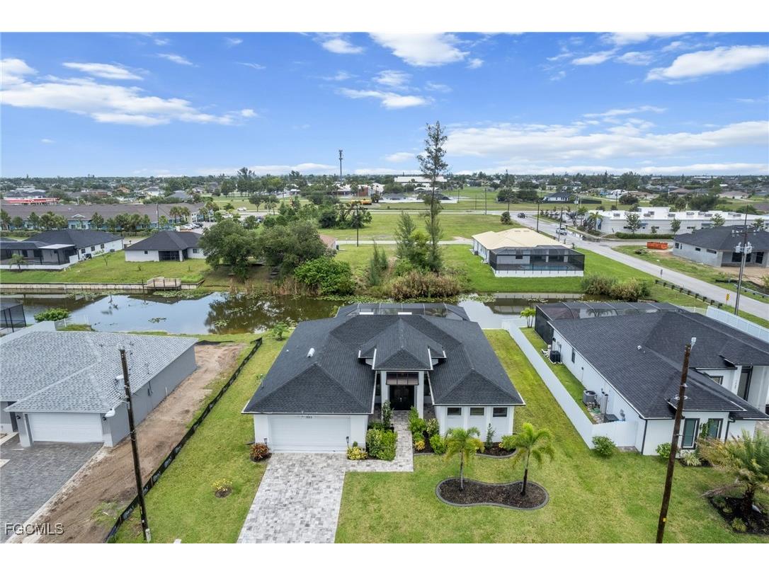 1923 SW 8th Court Cape Coral FL 33991 2025002569 image34