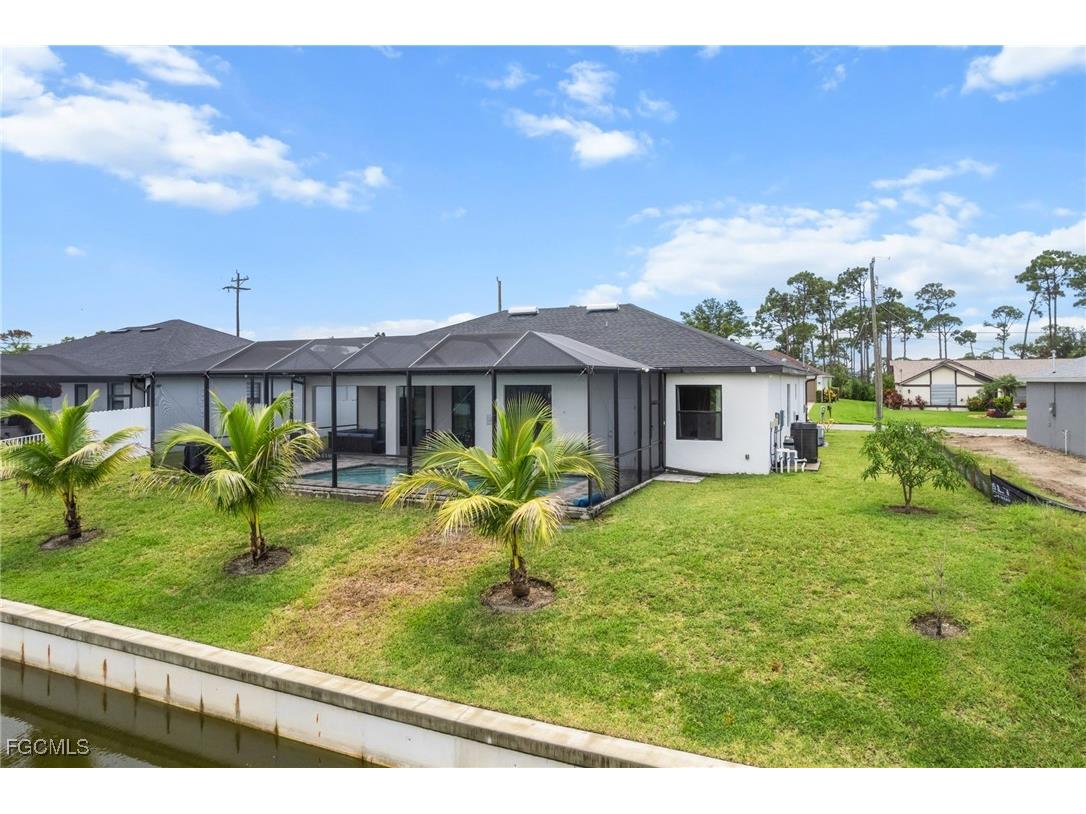 1923 SW 8th Court Cape Coral FL 33991 2025002569 image36