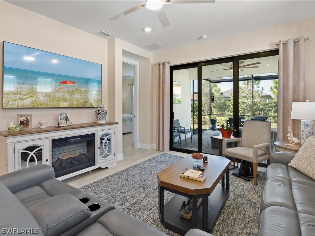1923 Sierra Court Naples FL 34120 226008096 image3