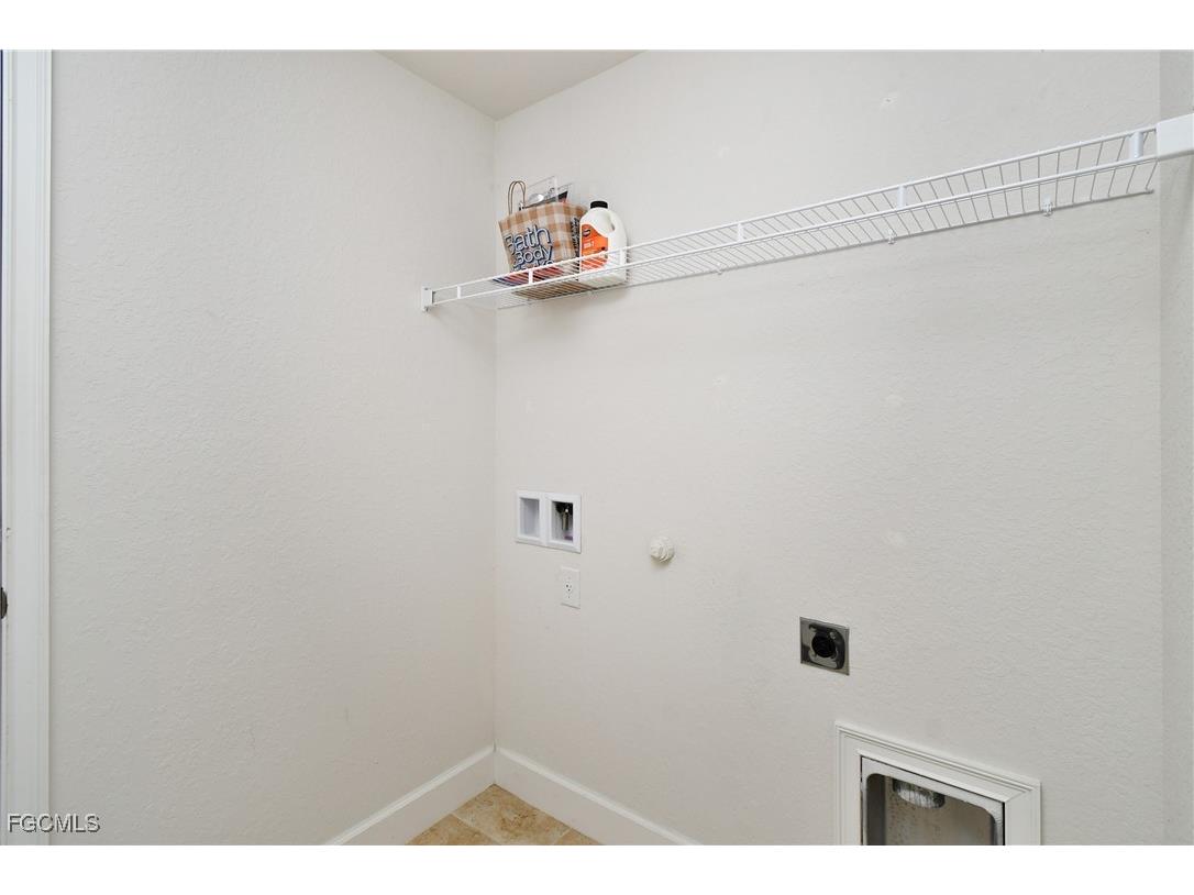 1923 Villia Street Lehigh Acres FL 33972 2025026325 image34