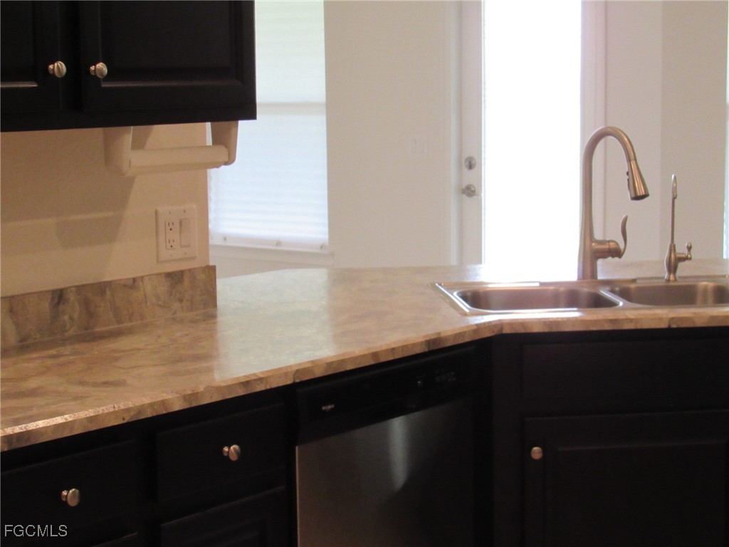 1923 Villia Street Lehigh Acres FL 33972 225063253 image18