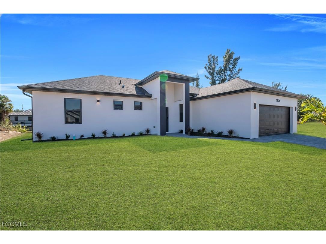 1924 NE 33rd Lane Cape Coral FL 33909 2025025713 image23
