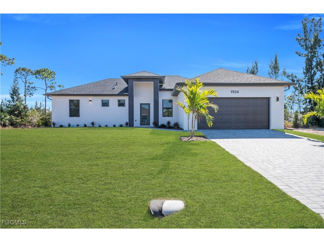 1924 NE 33rd Lane Cape Coral FL 33909 2025025713 image28