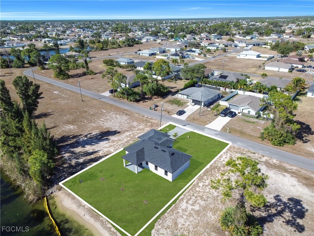 1924 NE 33rd Lane Cape Coral FL 33909 2025025713 image41