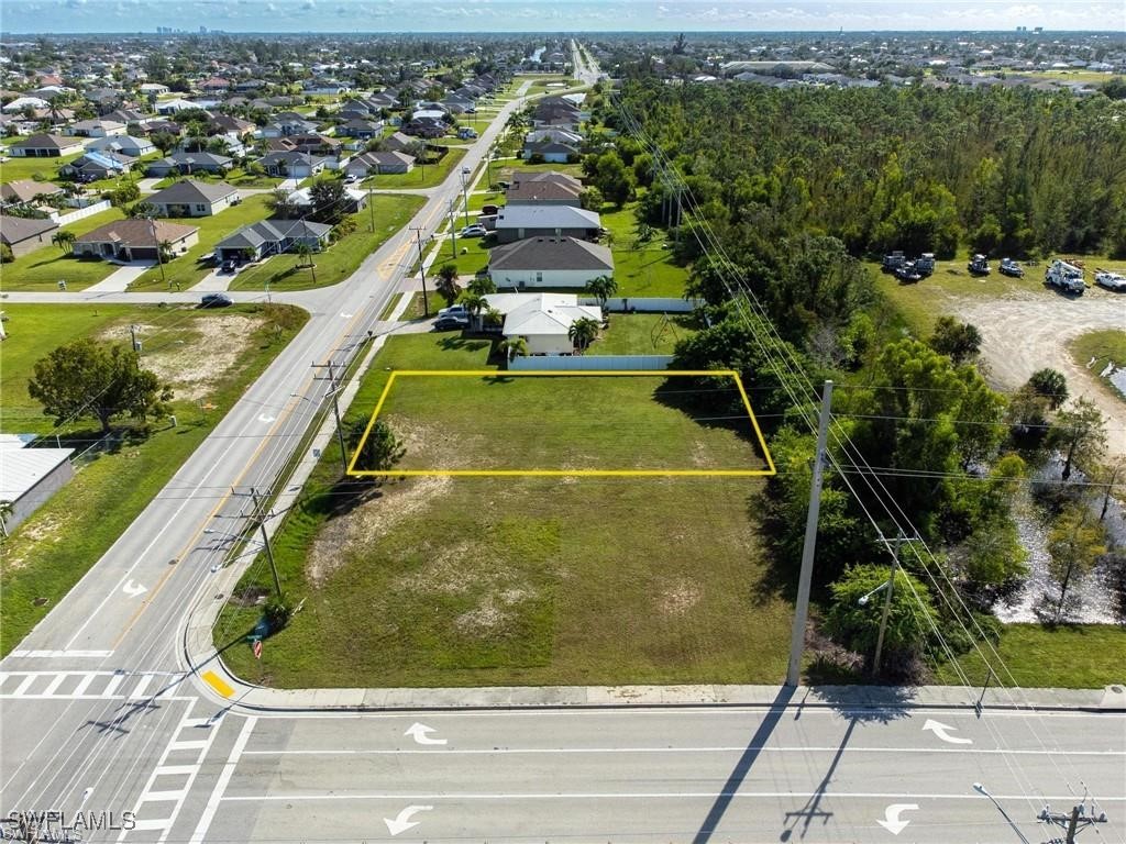 1924 SW 32nd Street Cape Coral FL 33914 224065165 image2