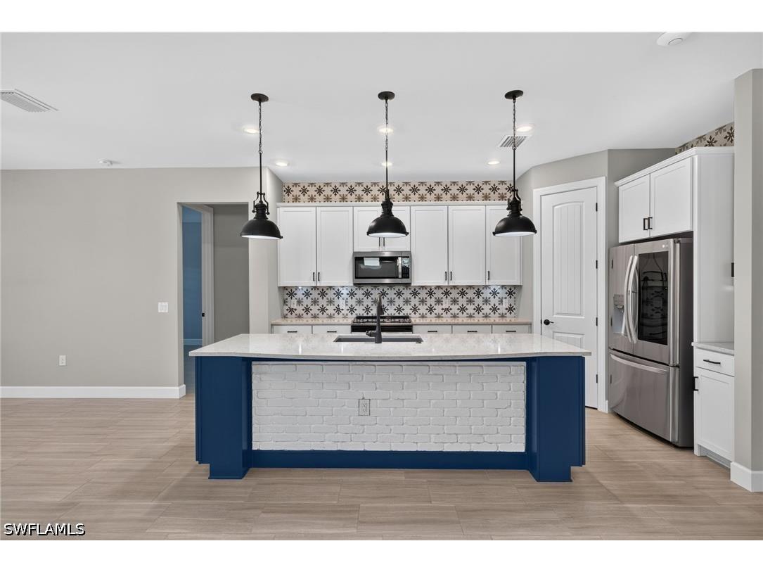 19241 Elston Way Estero FL 33928 226025798 image10