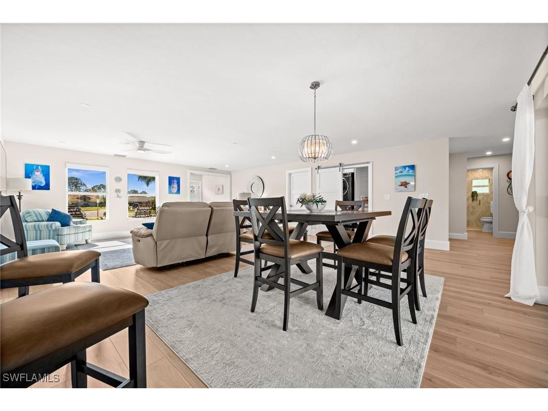 1925 Imperial Golf Course Boulevard Naples FL 34110 225080823 image12