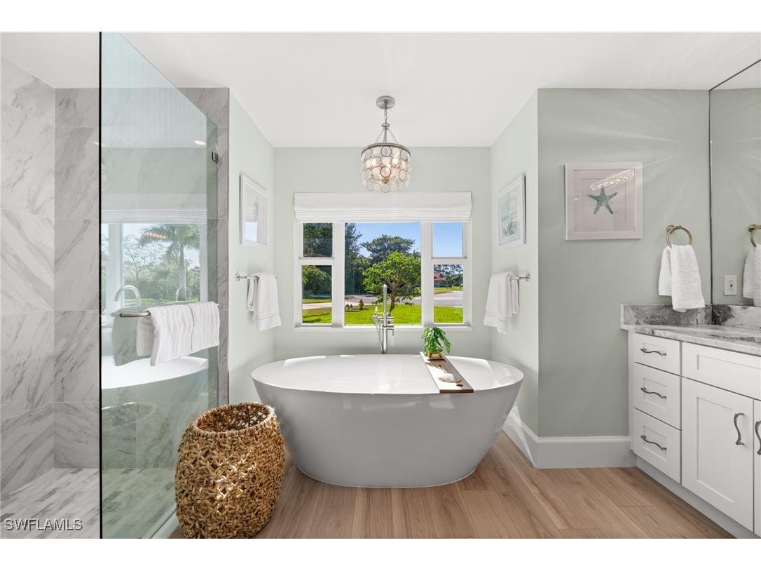 1925 Imperial Golf Course Boulevard Naples FL 34110 225080823 image23