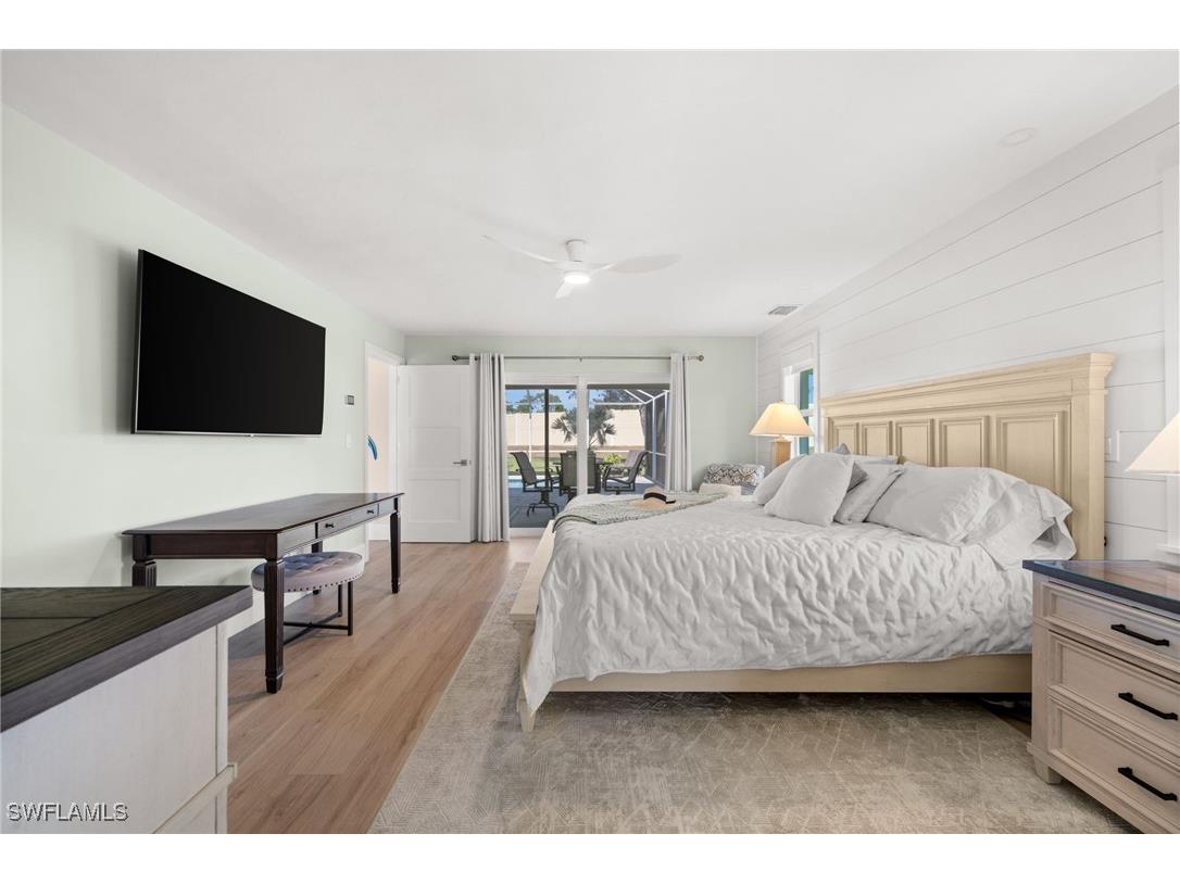 1925 Imperial Golf Course Boulevard Naples FL 34110 225080823 image22