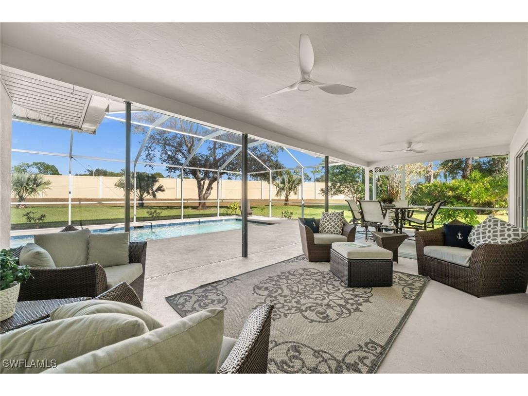 1925 Imperial Golf Course Boulevard Naples FL 34110 225080823 image35