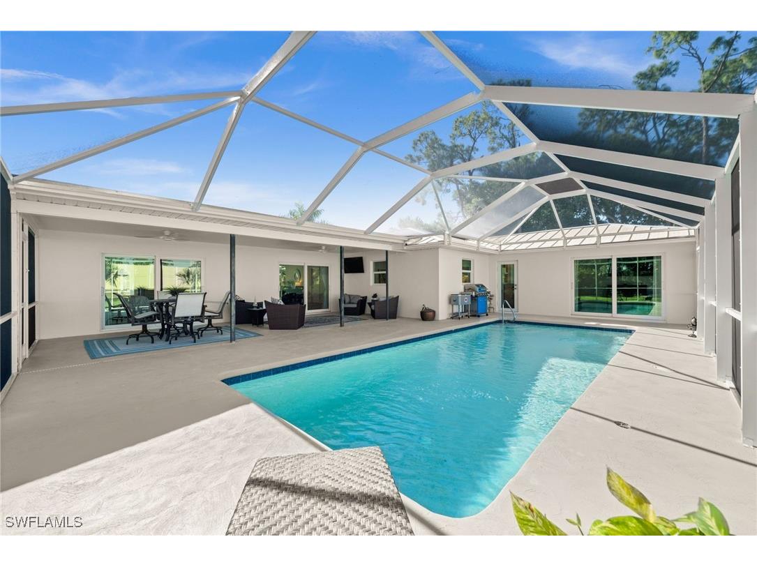 1925 Imperial Golf Course Boulevard Naples FL 34110 225080823 image40