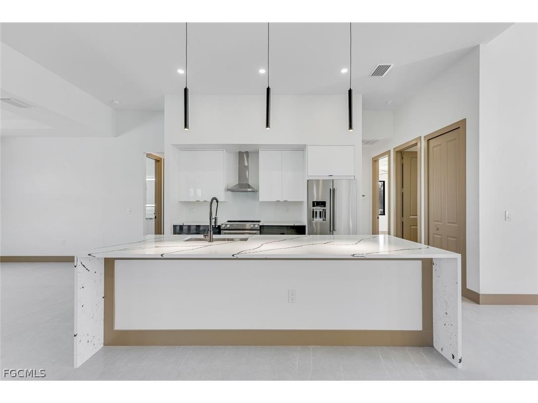1925 NW 34th Place Cape Coral FL 33993 2026009101 image9