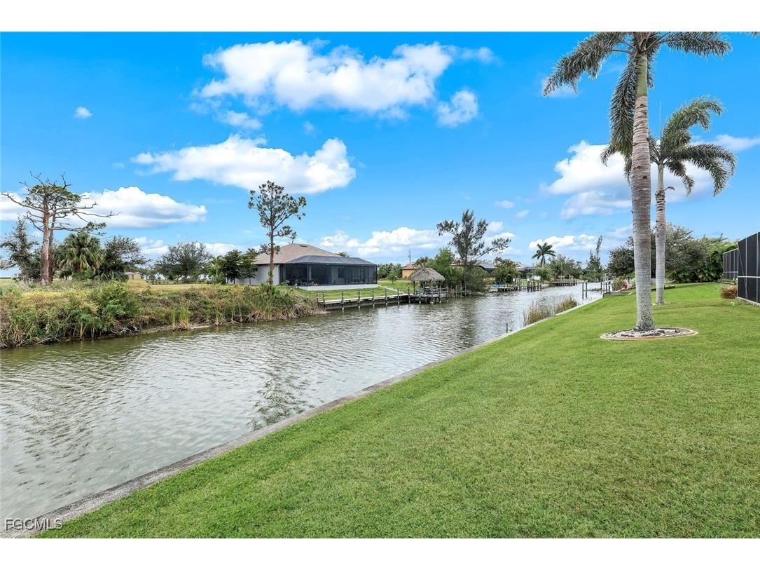 1925 SW 17th Place Cape Coral FL 33991 2025018347 image10